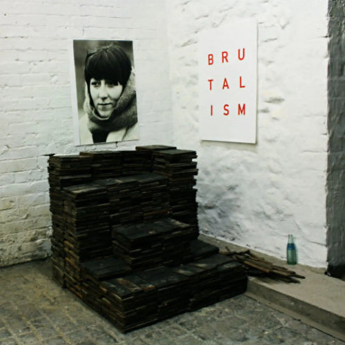Pochette de l'album "Brutalism" des Idles